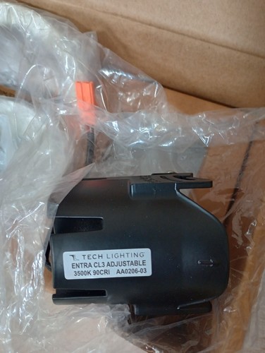 Tech Lighting ENCL3 RD FL ADJ 935 W-W Light - Picture 9 of 10