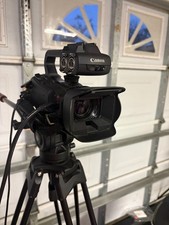 Canon XA 30 Professional Compact HD Video Camera 1004C002