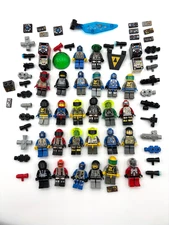 LEGO minifig lot of 26 Vintage Space Insectoids Futuron Blacktron Unitron Robo