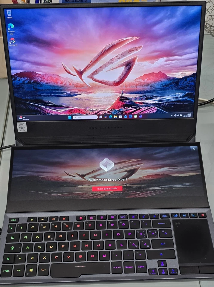 ASUS ROG Zephyrus Duo 15 GX550LXS-HC060T INTEL CORE i9