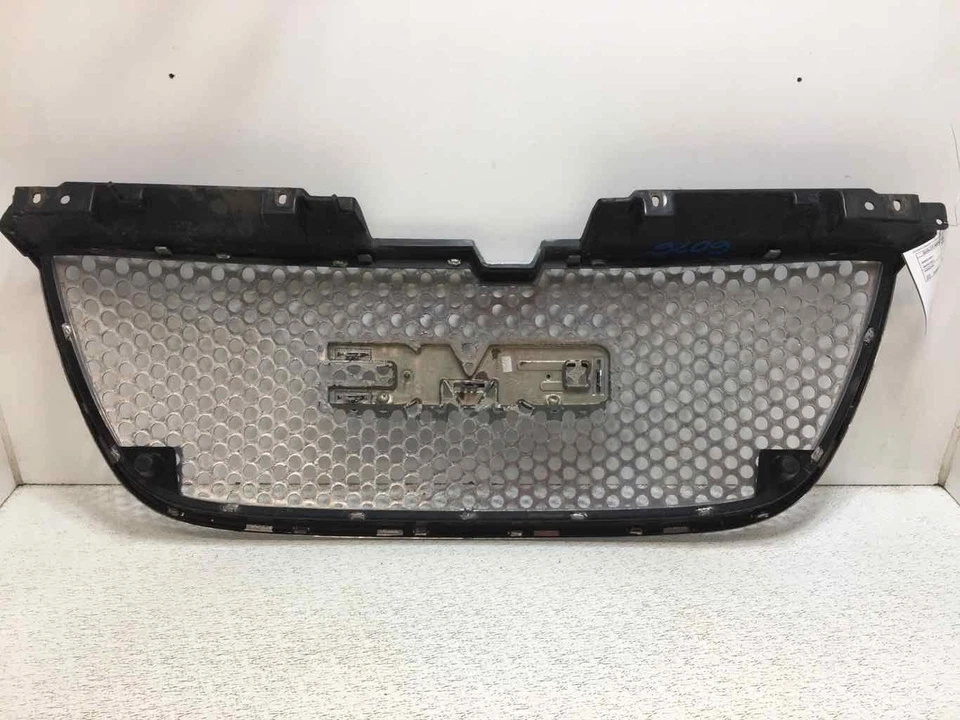 07 08 09 10 11 12 13 14 GMC GMC YUKON Grille Foto 2 de 2