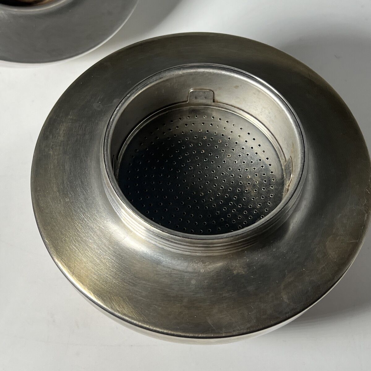 UNIQUE Stella Collection Vintage 18/10 Stainless Steel UNIQUE Stella Collection Vintage 18/10 Stainless Steel