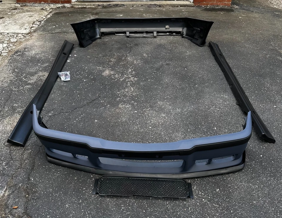 BMW 3 SERIES (E36) M3 BODY KIT SET - Image 3 of 4