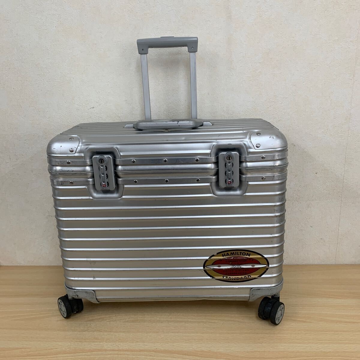Rimowa Topas Pilot 34L Silver 4 wheels Carry Case Suitcase Rimowa Topas Pilot 34L Silver 4 wheels Carry Case Suitcase