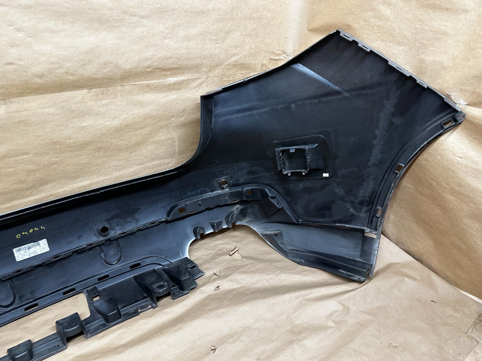 🌎 2017-2022 Maserati Levante M161 Rear Bumper Cover OEM 06701481520