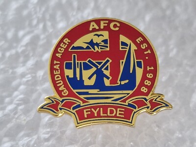 QUALITY NON LEAGUE AFC FYLDE CREST ENAMEL PIN BADGE BLACKPOOL ST ANNE'S  UK