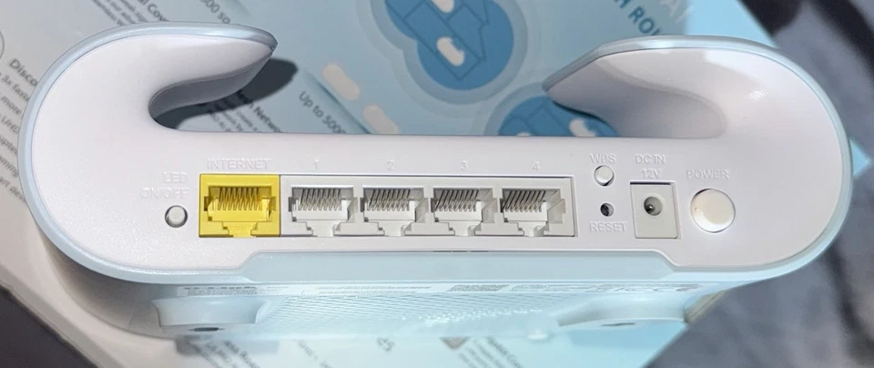 D-Link AQUILA PRO AI AX3000 Wi-Fi 6 Mesh Router M30 Dual-Band Gigabit - Image 4 of 4