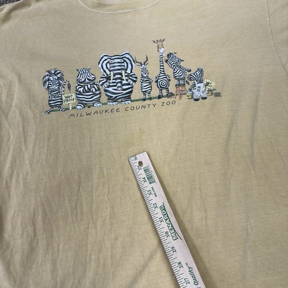 Camiseta Gráfica Cebra Zoológico del Condado de Milwaukee De Colección Para Hombre XXL Camisa de Recuerdo Turístico Foto 3 de 4