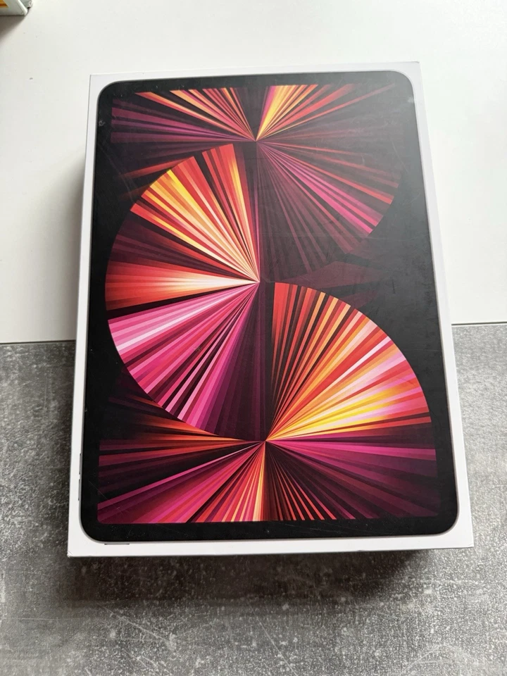 Apple iPad Pro 1. Gen 64GB, Wi-Fi + 4G 11 Zoll - Space Grau Neuwertig