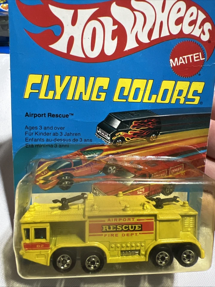 Hot Wheels International Flying Colors Airport Rescue Yellow BW Malaysia 1979 - Image 3 of 4
