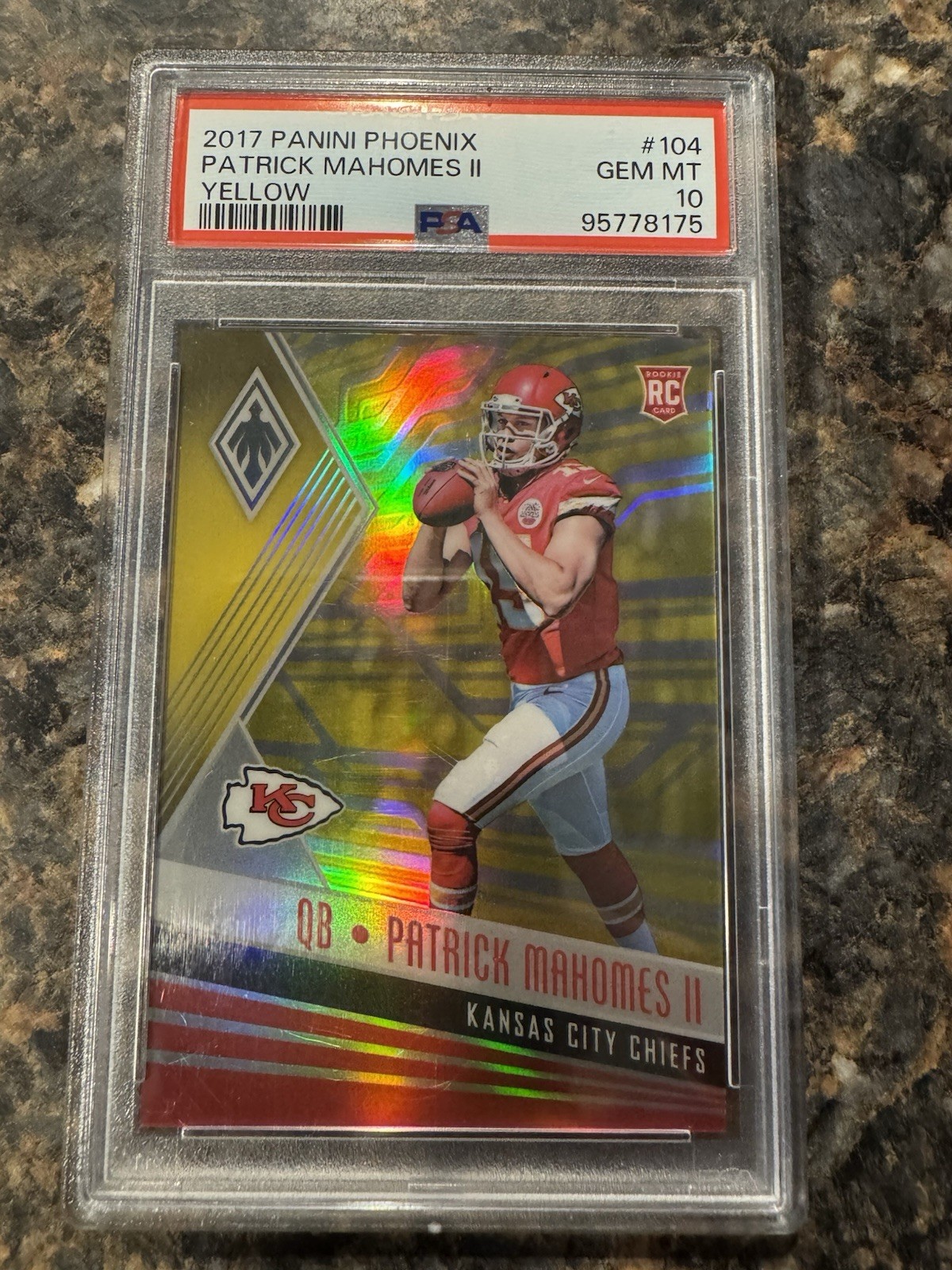 2017 Phoenix Patrick Mahomes Yellow PSA 10 Rc 32/75 Pop 19 #104
