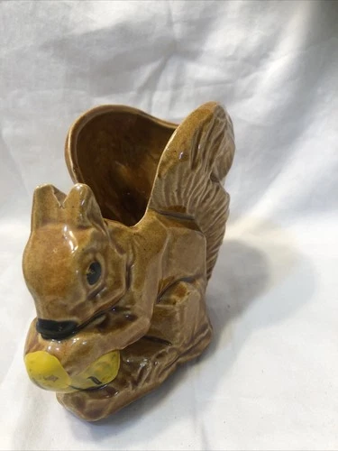 Vintage Original McCoy Squirrel Planter, Cute LQQK 4 1/4"   High Mid Century