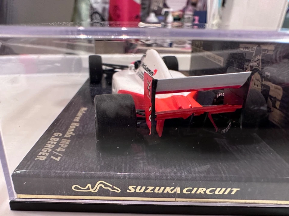 Minichamps 1:43 McLaren Honda F1 MP4/7 Suzuka Legend Circuit Limited Berger 1992 - Image 3 of 4