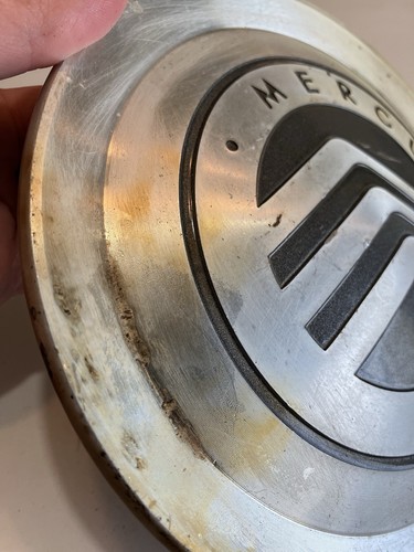 Mercury Grand Marquis Center Cap Used OEM P/N 3W33-1A096-AA - Photo 3 sur 5