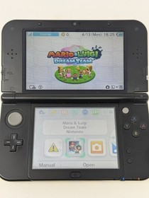 Nintendo 3DS XL Samus Edition + 4 games, Case