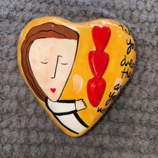 Sandra Magsamen pour Silvestri USA hochet peint en forme de coeur curio 4” X 4”