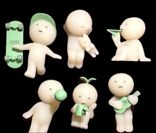 SMISKI Sunday Series Set of 6 Glow in the Dark Figures Gardening Cat Japan
