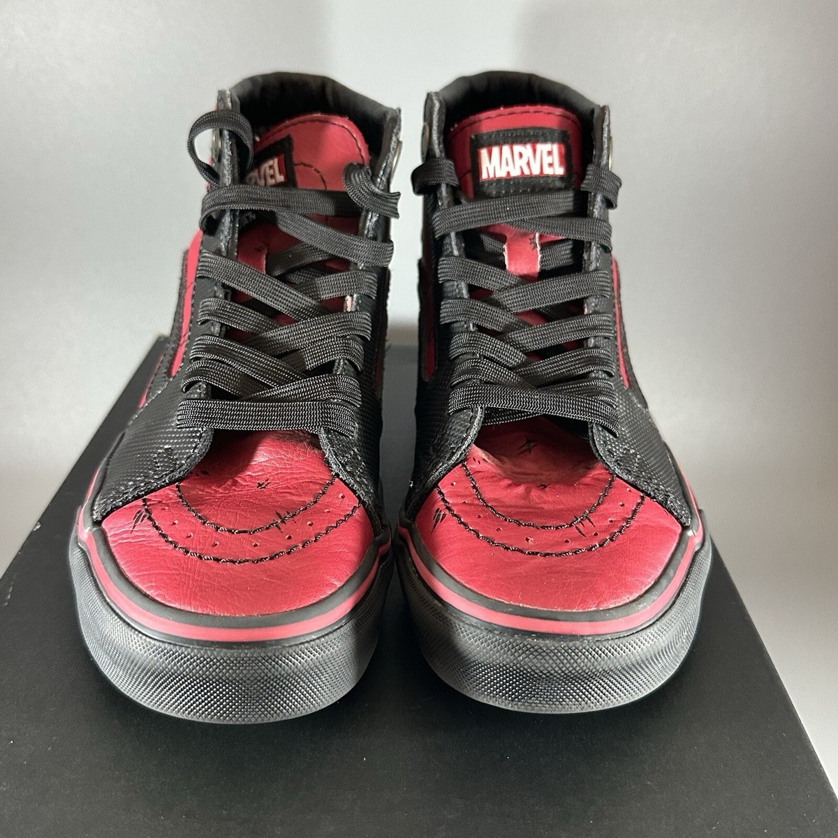 Vans SK8 HI Marvel コラボ 28㎝ VANS SK8-Hi x Marvel DEADPOOL High Top Skate Shoes Black Red