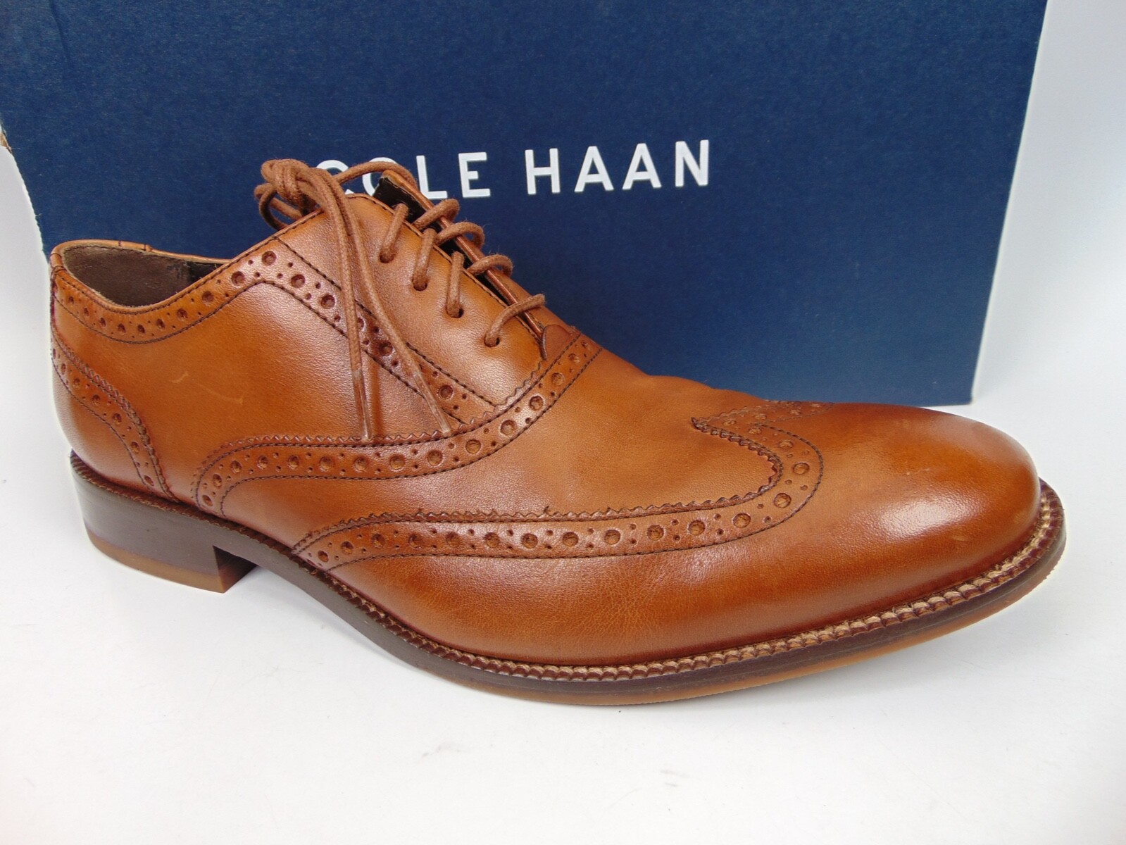 Wingtip Oxford Dress Shoes Size 