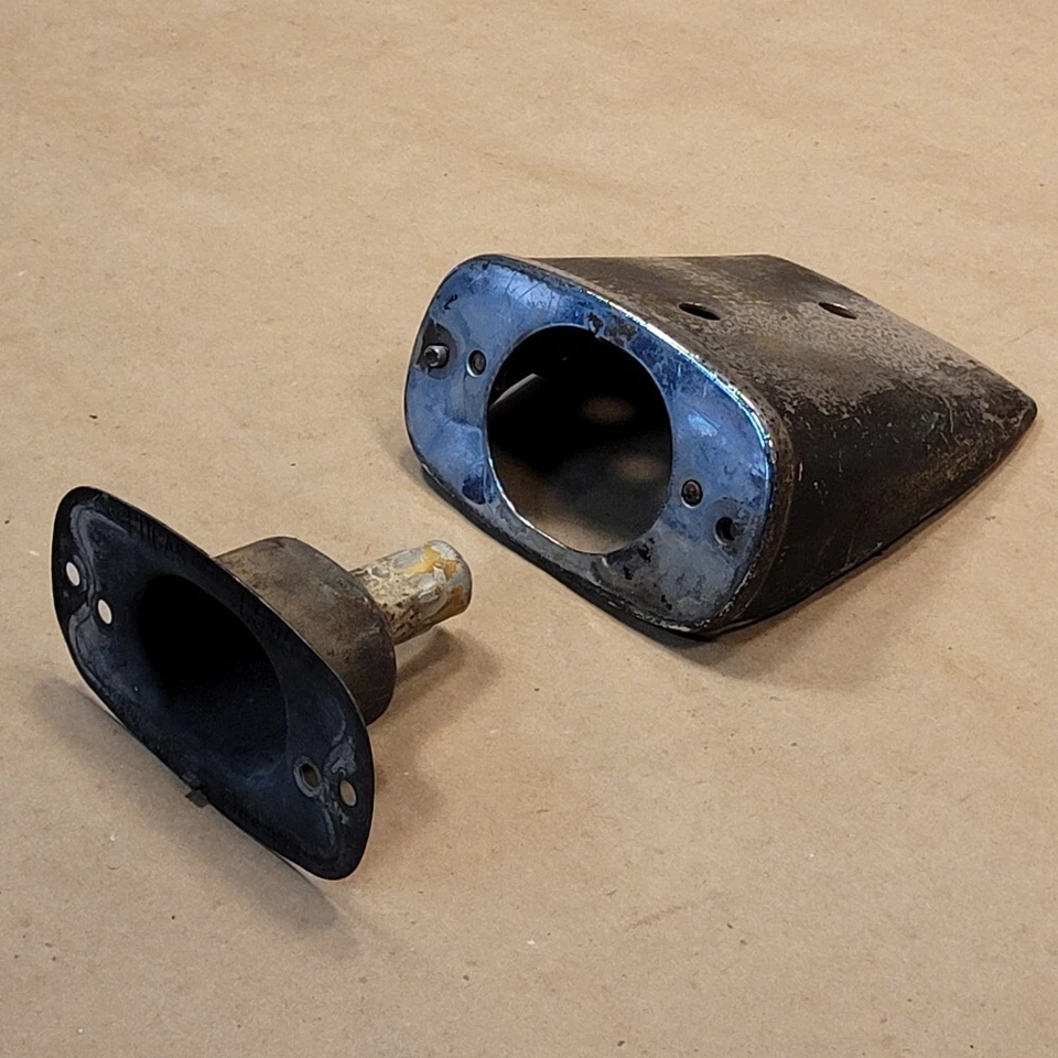 Carcasa de lámpara de reversa Jaguar XKE E-Type S1 3.8 4.2 Lucas L595 Foto 2 de 4