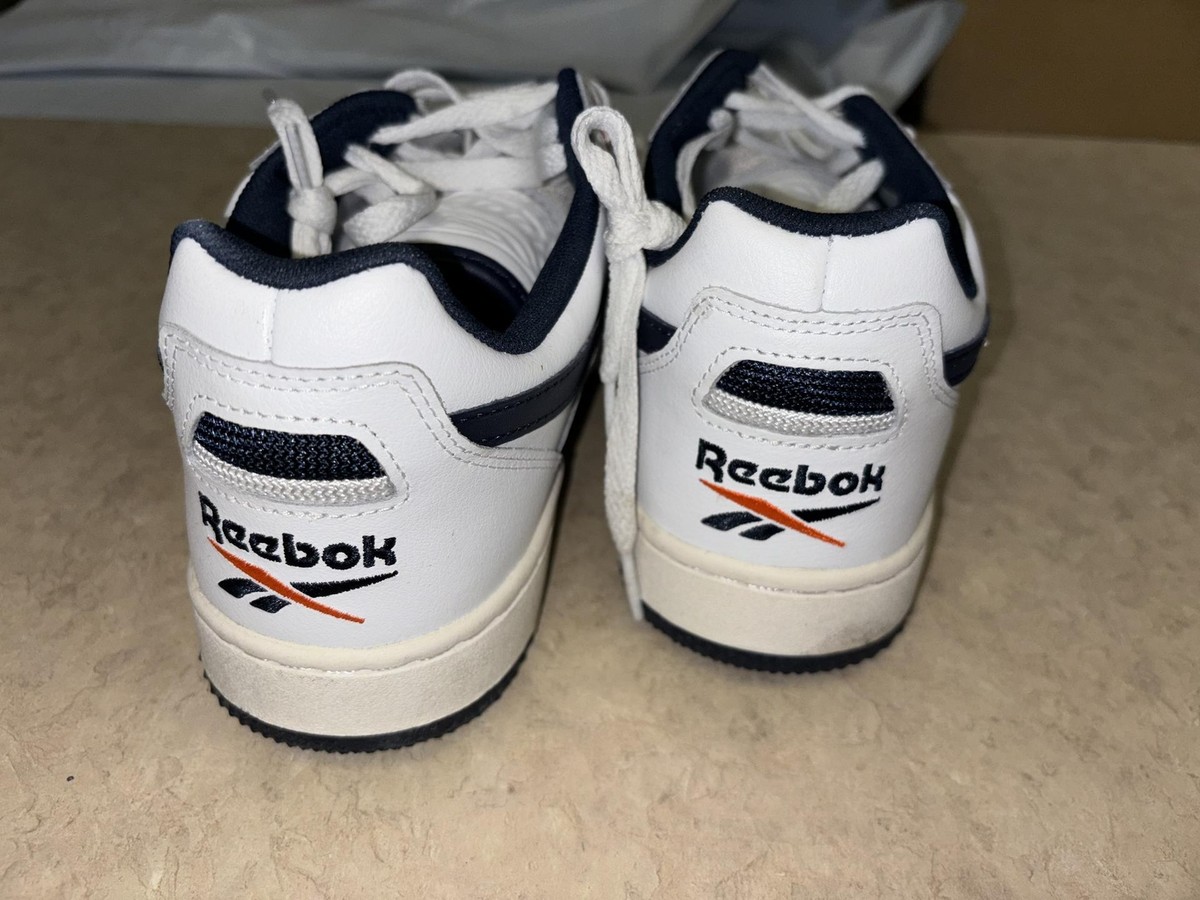 Reebok BB 4000 II IE6832 Sneakers White Navy Leather Basketball Men\'s Size 10.5 BB 4000 II Shoes - Reebok main image 3