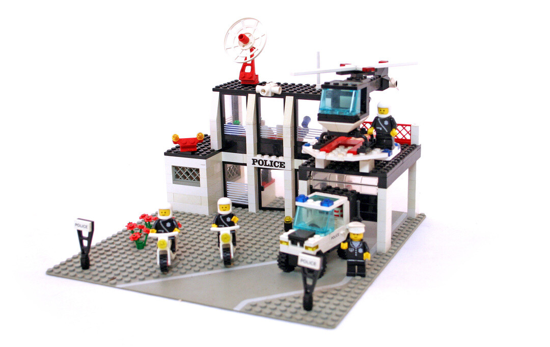 jail lego set