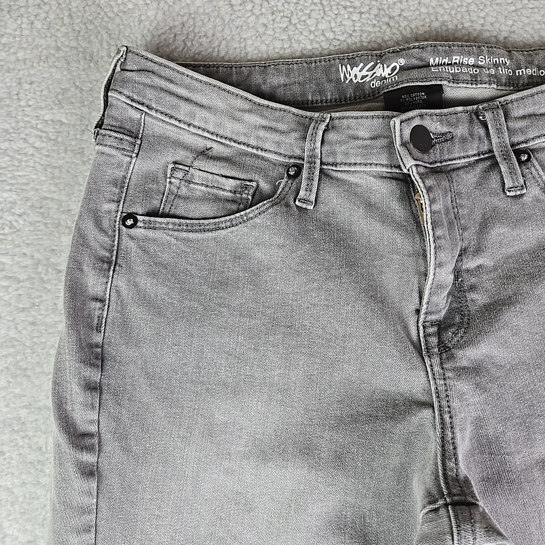 Mossimo Mid-Rise Skinny Jeans Womens 6R Gray Power Stretch image 2