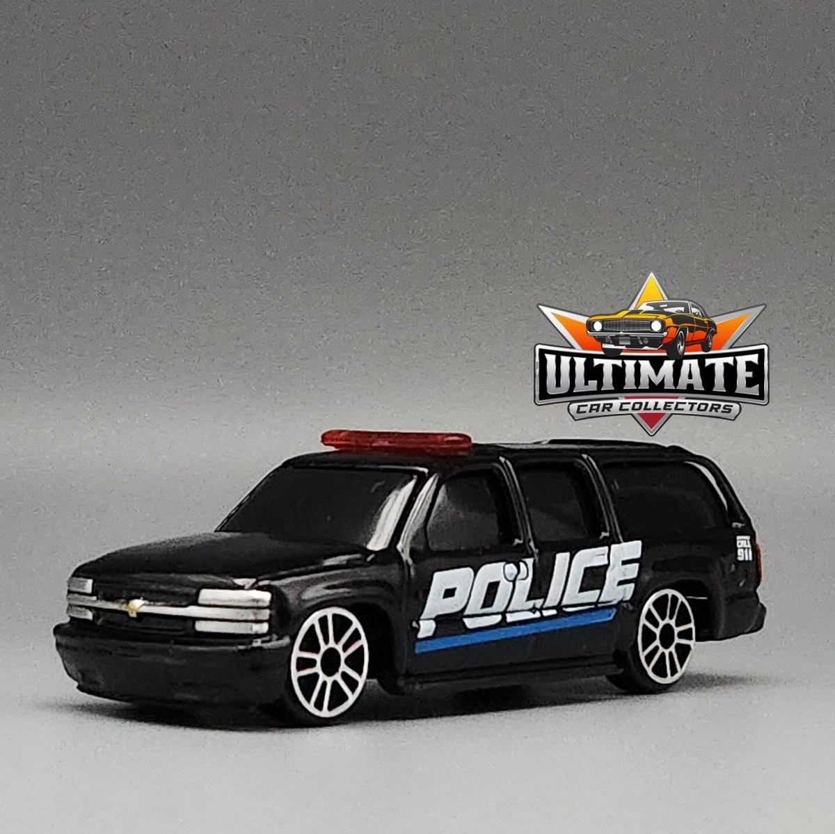 コレクション SUBURBAN 19960214 GREENLIGHT RAW CHASE 1987 CHEVY SUBURBAN K20 CUSTOM DELUXE