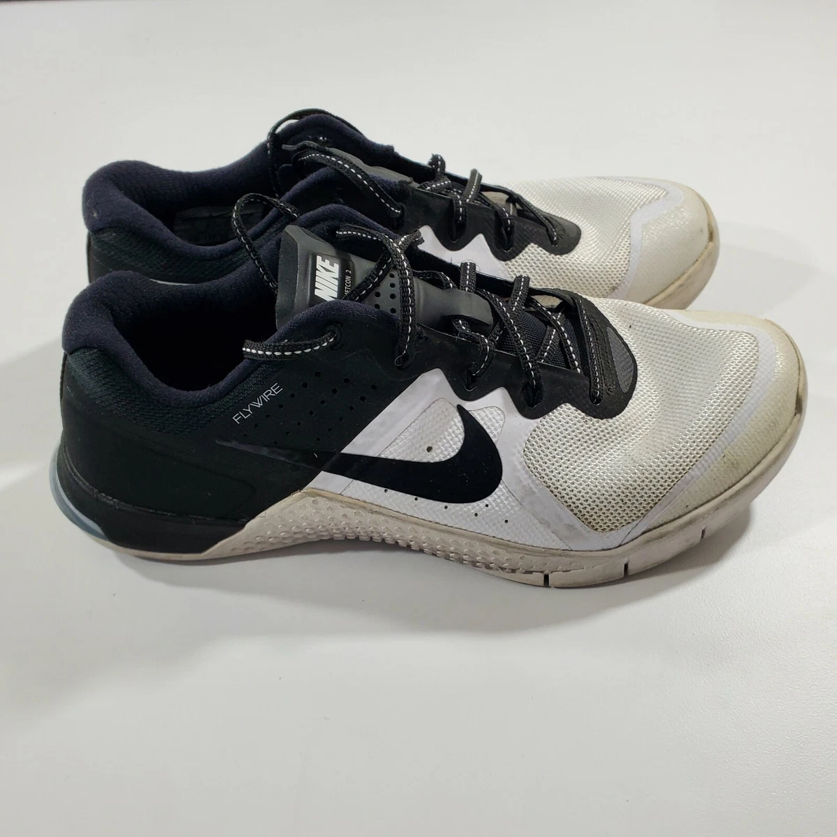 Nike Metcon 2 Flywire Men s Black White Training Shoes Size 8