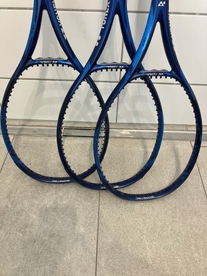 Yonex Ezone 100 M40X 4(3/8 ) Griff 3 Tennisschläger 300g