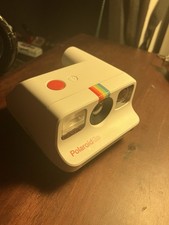 Polaroid Go White Built-In Flash Mini Instant Film Camera Great Shape