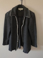 St John Collection by Marie gray knit zip up jacket size 4