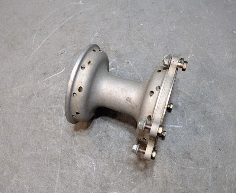 Honda CR125R CR250R CRF250R CRF450R Front Wheel Hub OEM