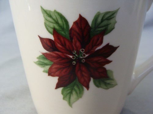 4 Merry Brite Holiday Home Collection 8 oz. Mugs With Poinsettias - Picture 3 of 5