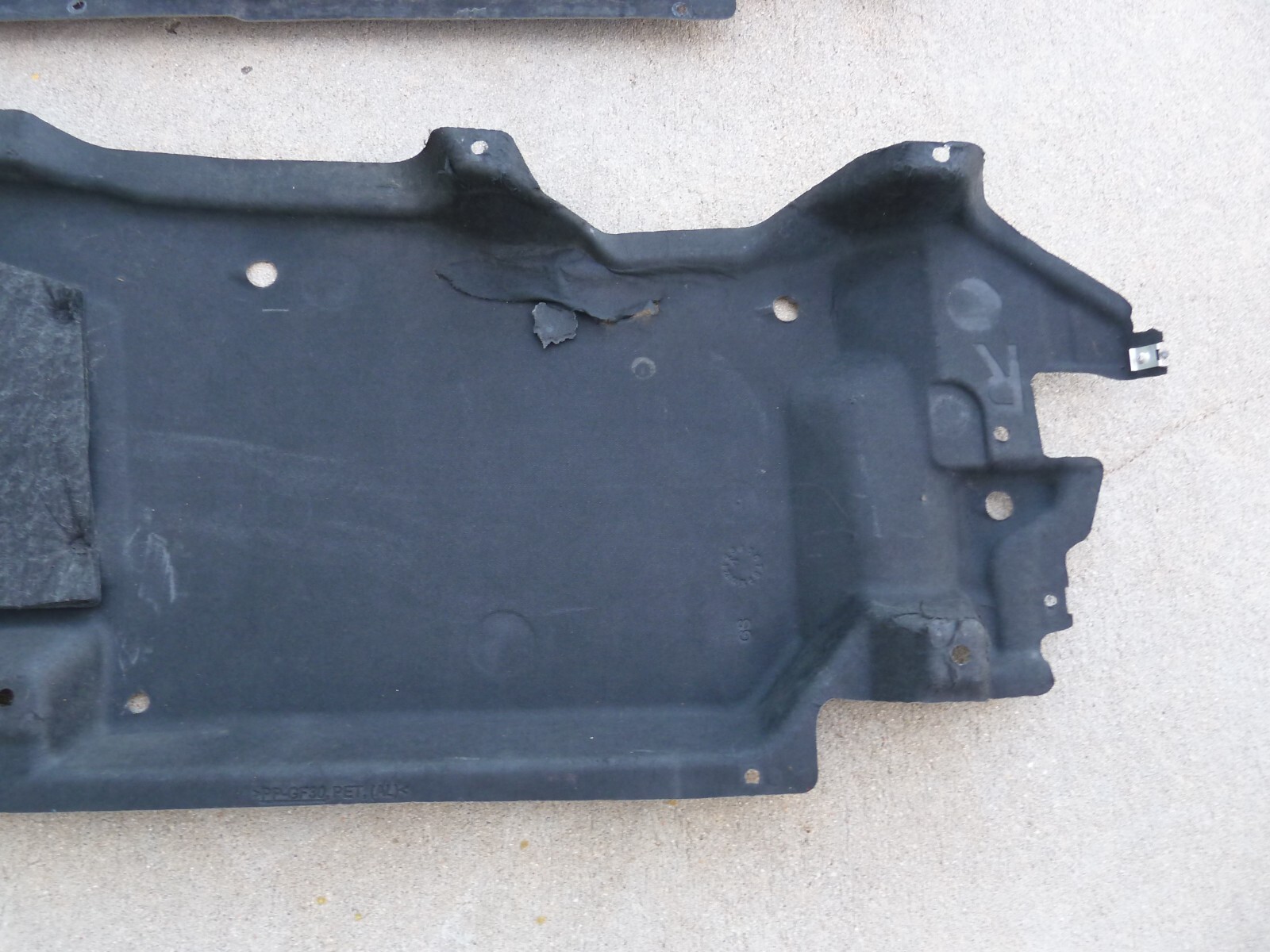 2015+ BENTLEY BENTAYGA Lower Splash Shields Guards Skid Under Plate AERO Covers