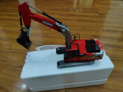 ミニカー 1/30 XCMG XE380DK 新塗装ショベルカー s-l400.jpg