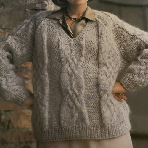 VINTAGE CREATIVE KNITTING PATTERN PLAITED CABLES IN A SOFT YARN - Picture 2 of 5
