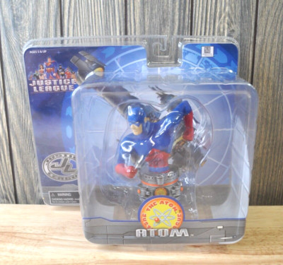 Justice League The Atom Paperweight Figure Statue Bust