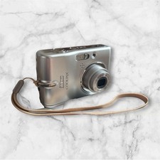 Nikon COOLPIX L11 Silver Compact Digital Camera 6MP Easy to Use Retro Style