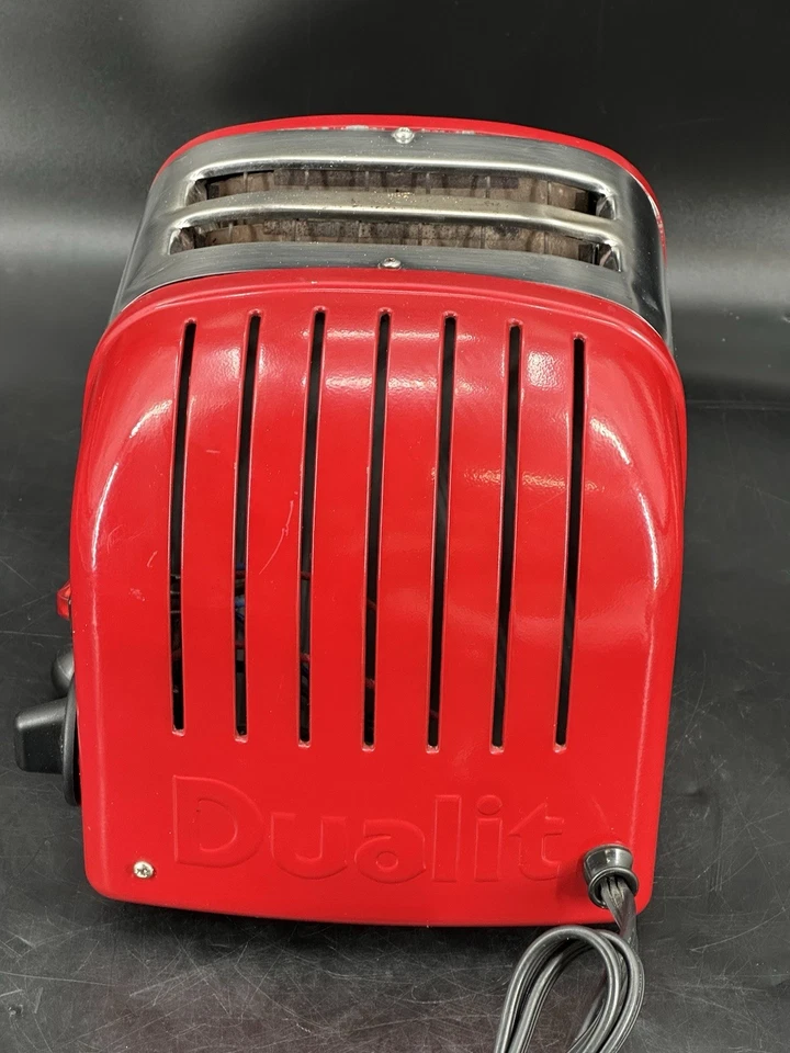 Dualit 20297 Classic 2 Slice Toaster 2SLUS Red/Silver (FOR PARTS) - Image 4 of 4