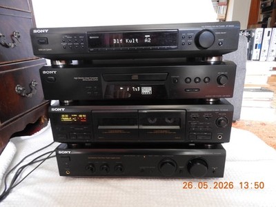 4-teilige HI FI Sony Anlage Verstärker, Tuner Tapedeck & CD Player