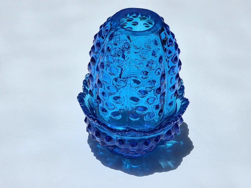 Vintage Colonial Blue Hobnail Fairy Lamp Mid Century Modern Bottom Has Damage