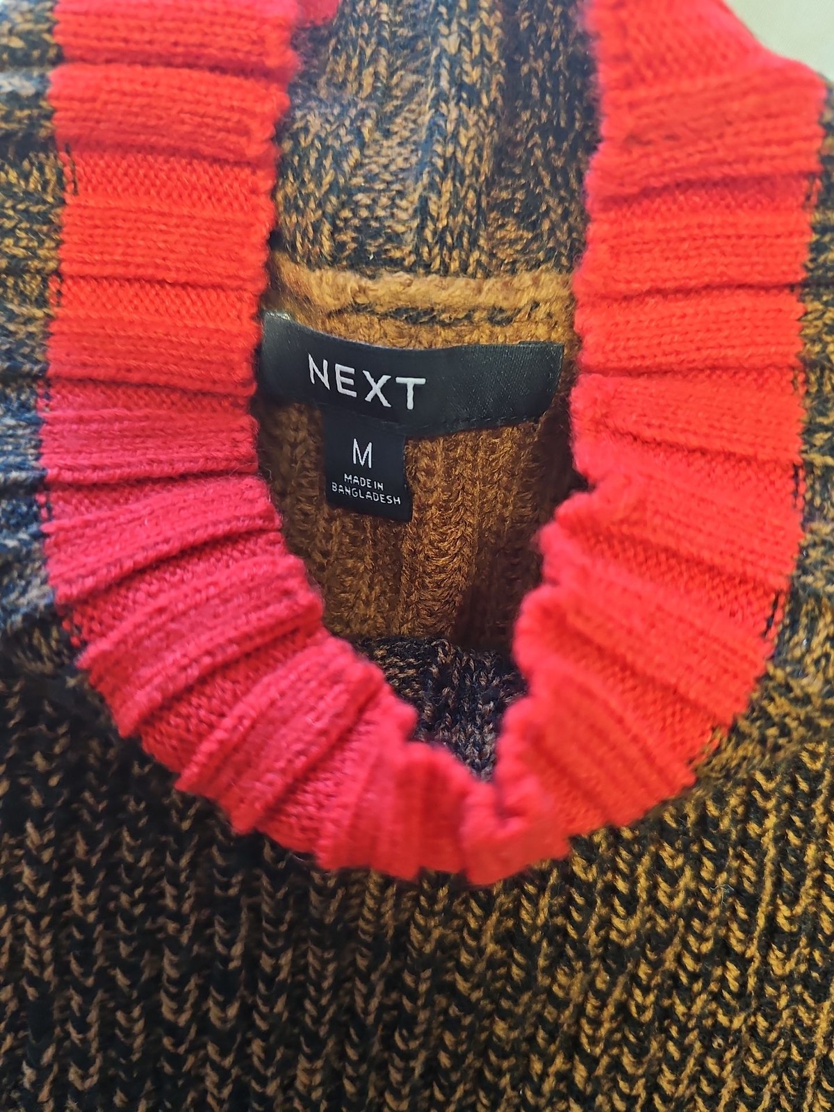 Next Men's Color Block Asymmetric Knit Jumper M II1051 image 2