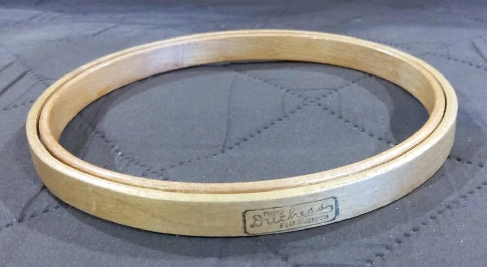 Vintage Duchess Embroidery Hoop Felt Cushion Lined Wooden 5" Round Circle - Image 2 of 4