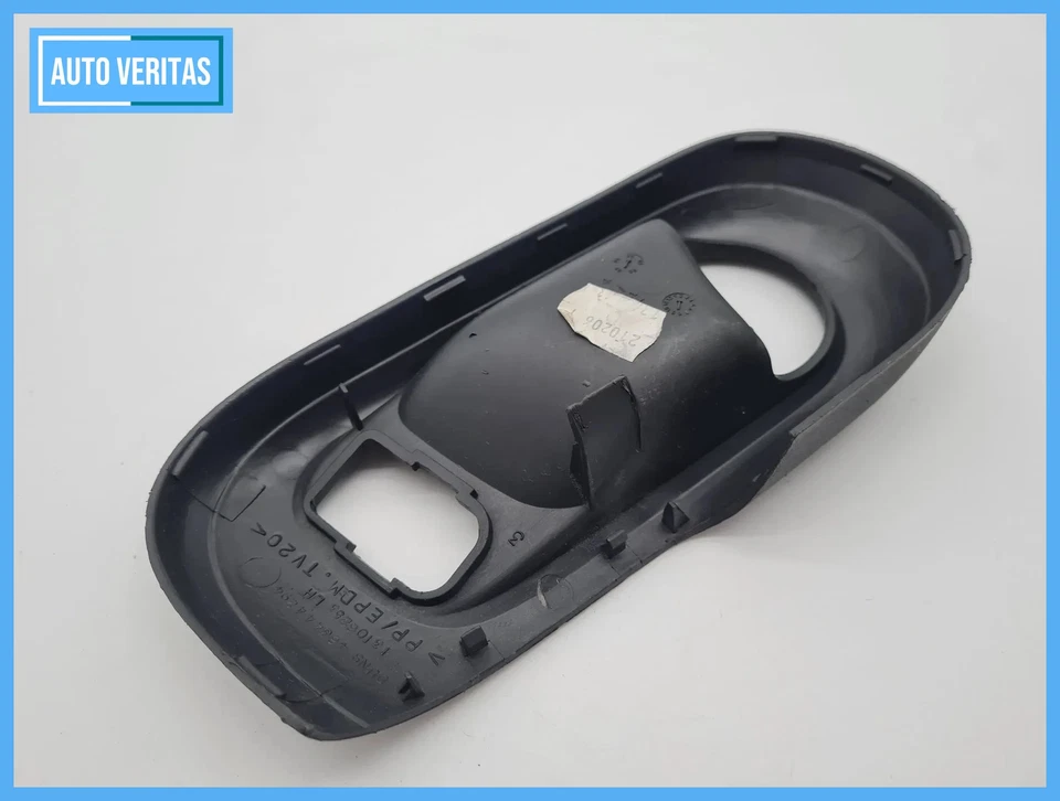 Original Opel Corsa C (X01) door handle aperture cover left 13106253 - Image 3 of 4