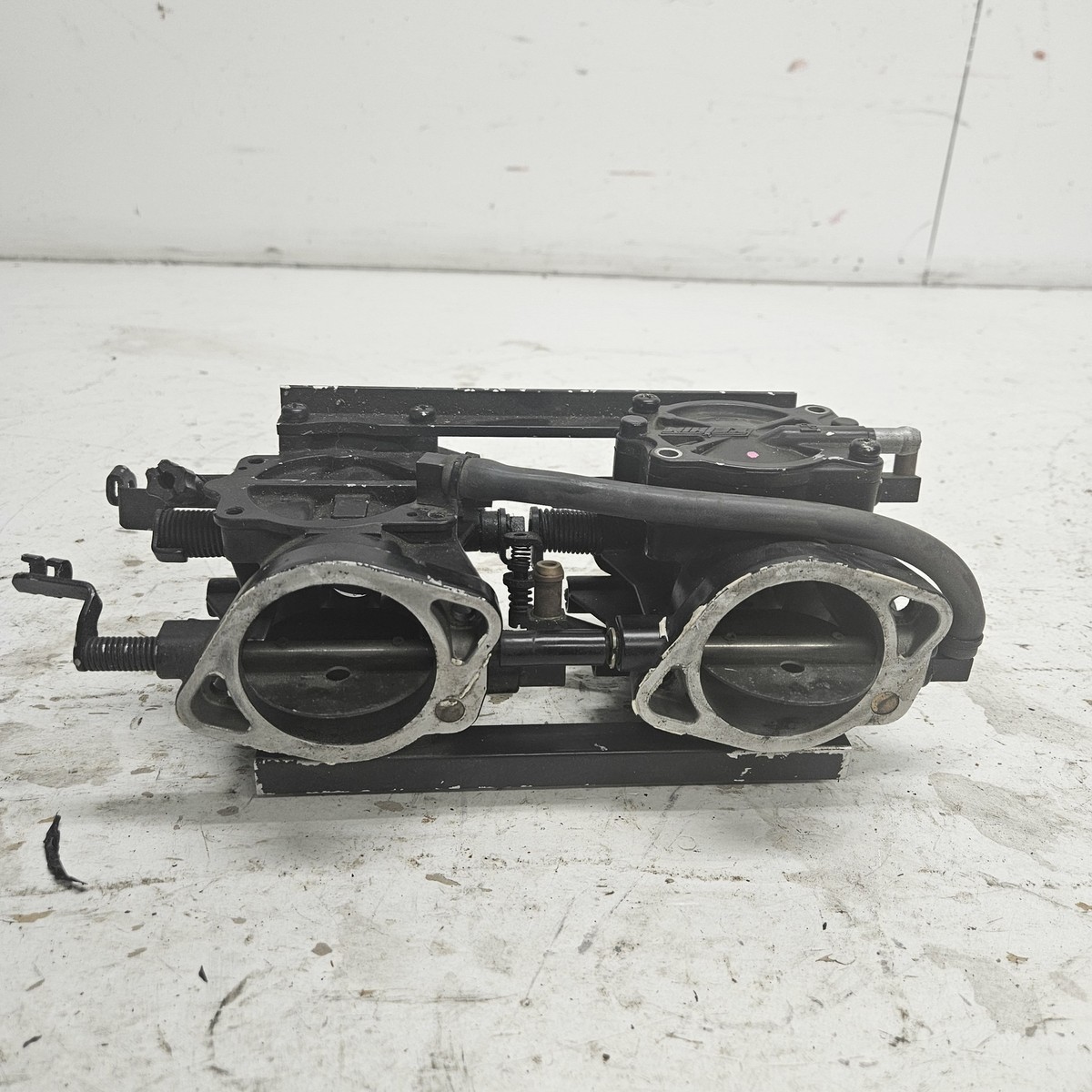 Kawasaki Jet Ski 1995-1999 STS SSXI XI 750 OEM Carburetor Kawasaki Jet Ski 1995-1999 STS SSXI XI 750 OEM Carburetor