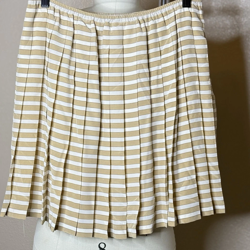 Linda Allard Ellen Tracy Petite Sz 10 Striped 100% Silk Pleated Schoolgirl Skirt - Image 4 of 4