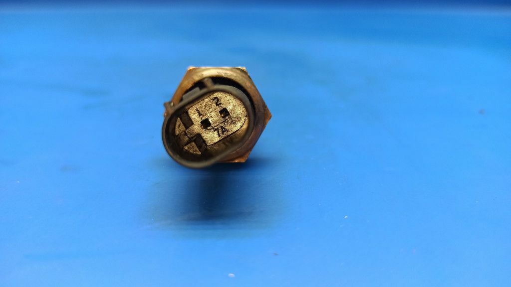 Mercedes-Benz E W212 2011 Diesel oil temperature sensor 