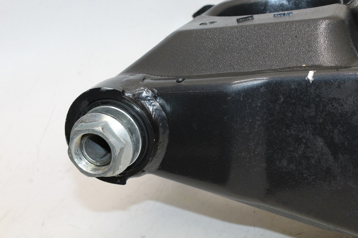 ランブロス　2003 2003 Kawasaki Ninja Zx7r Zx750p Rear Swingarm Back