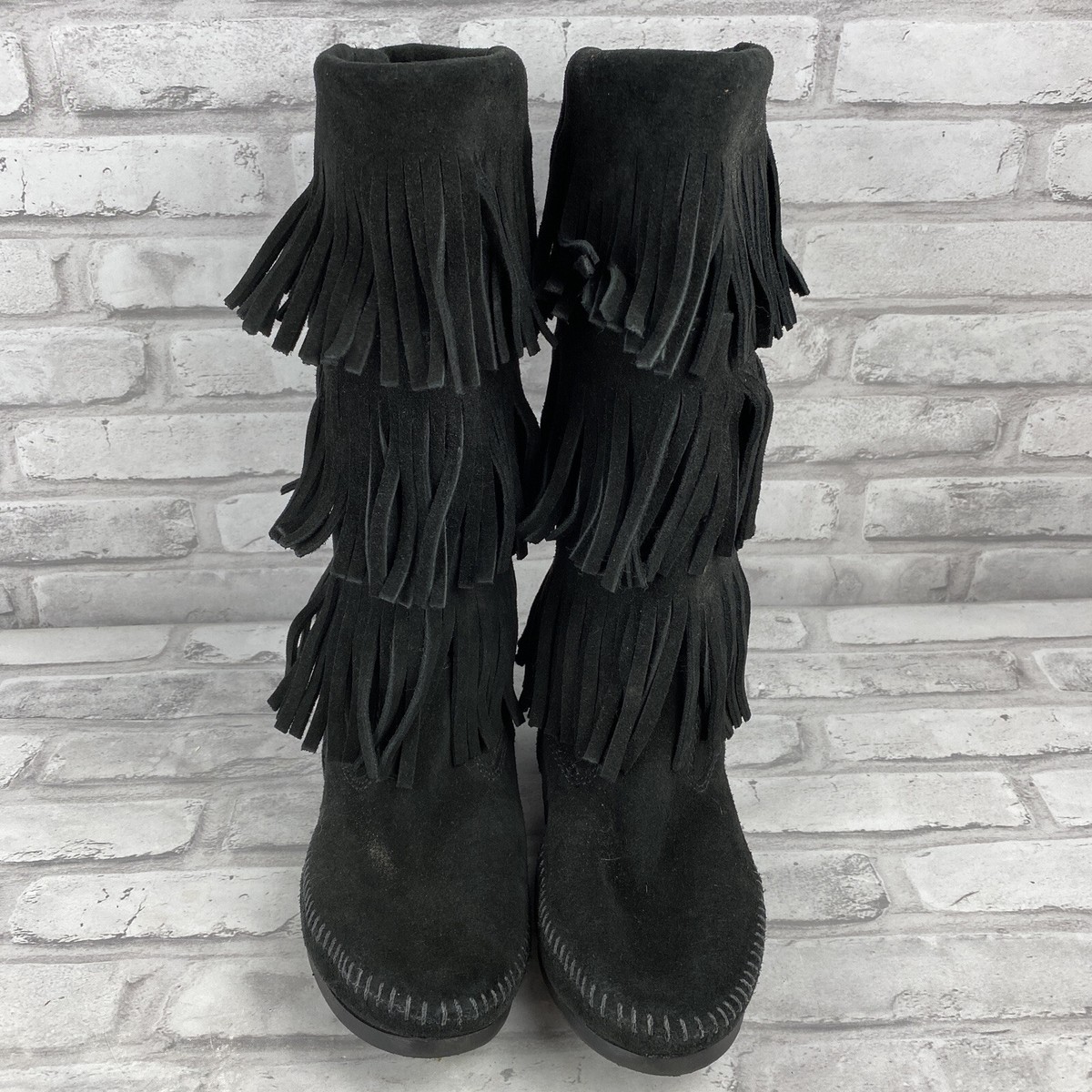 Minnetonka Women's 3-Layer Fringe Suede Boot Black Size New Without Box